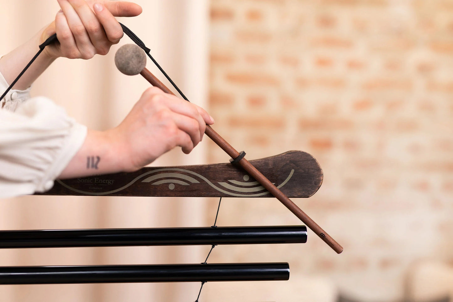 38" Meditation Flow Chime, 432 Hz, 10 Notes, C Minor, Black